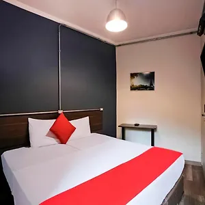 consulado-plaza-hotel.topsaopaulohotels.com/