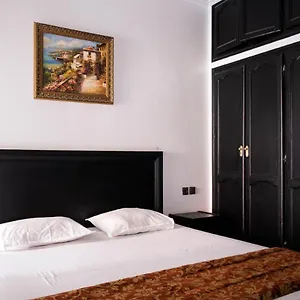 appart-larabi.marrakeshhotelsmorocco.com/