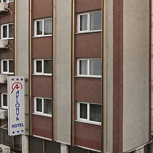 3* Ξενοδοχείο Avlonya